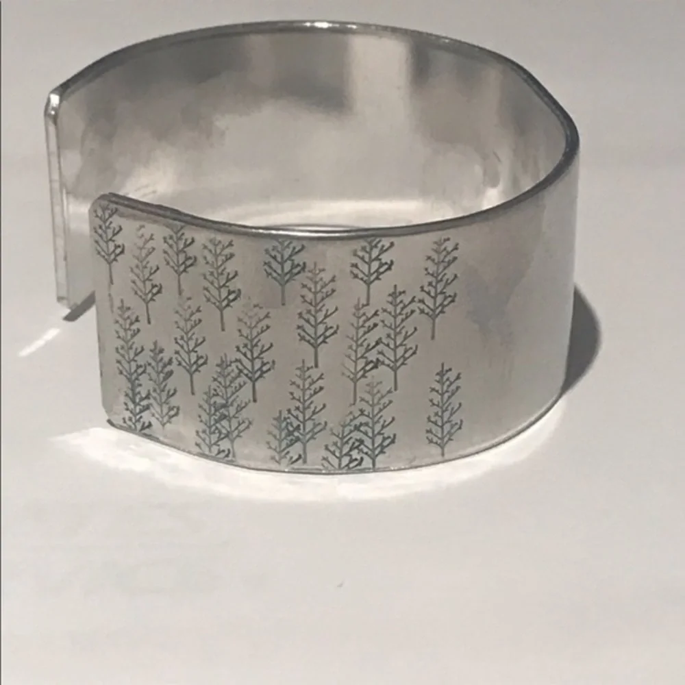 Handmade stamped “Mama Bear” silver‎ hypoallergenic adjustable cuff bracelet